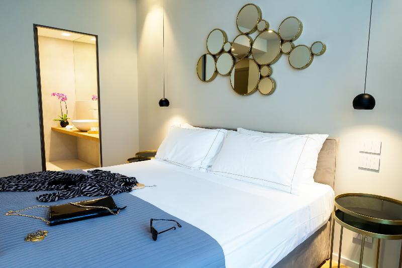 Elite Accommodations & Hydromassage Pool Reggio di Calabria Exterior photo