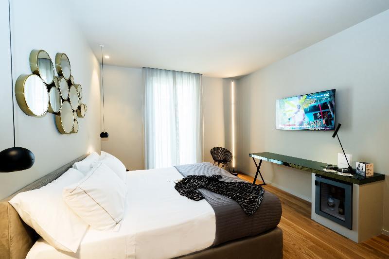 Elite Accommodations & Hydromassage Pool Reggio di Calabria Exterior photo